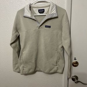 Patagonia Womens fleece pullover jacket, medium size, fairly used